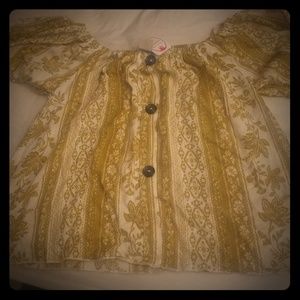 Women's small off shoulder blouse